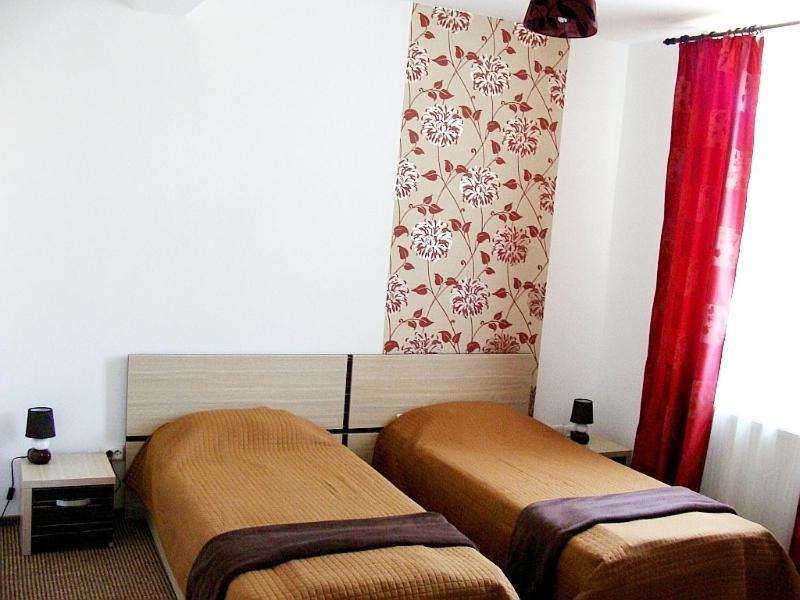 Pension Daciana Bacău Kamer foto